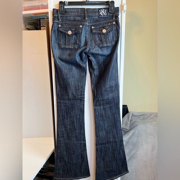 Rock & Republic Scorpion Flare Leg Low Rise Jeans Size 25 - Picture 4 of 10
